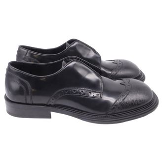 Ferragamo Ferragamo Festo Wing-Tip Oxfords in Black Calf Leather
