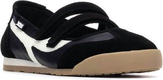 Xti Womens Flat Shoes In Black