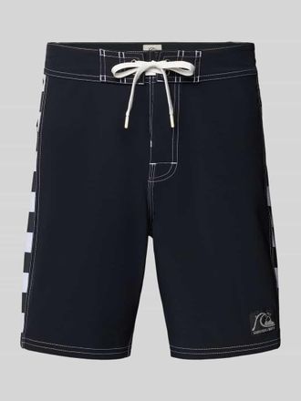 Quiksilver Regular Fit Shorts mit Logo-Patch Modell Arch in BLACK, Gr&ouml;&szlig;e 30