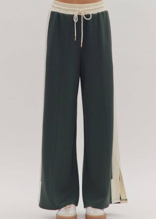 Entro On The Sideline Stripe Knit Pant In Dark Green