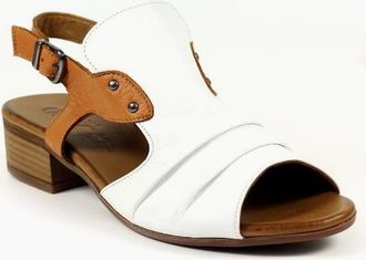 Lunar Womens Lunar Jaden JLD102 in White - Size: 4