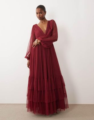 Lace & Beads Madison - Vestito lungo a balze in tulle bordeaux a punto smock con scollo profondo e maniche a palloncino-Rosa