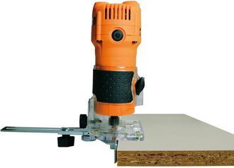 CMT ELETTROFRESATRICE PROFES. 550W-230V CON PINZE D=6-6.35-8mm