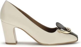 Ferragamo Zapato de Sal&oacute;n de Piel Gancini - Shoes - Mujer - Beige - 36 1/2 EU
