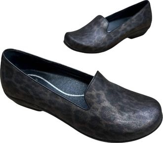 Dansko Womens Olivia Metallic Leopard Print Tailored Flat In Black/bronze