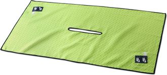Nike Caddy Golf Towel in Green | N1013741-740