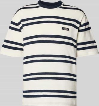 Guess T-Shirt mit Label-Detail in Weiss, Gr&ouml;&szlig;e XXL