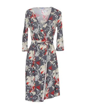 Isa Belle Midi dresses