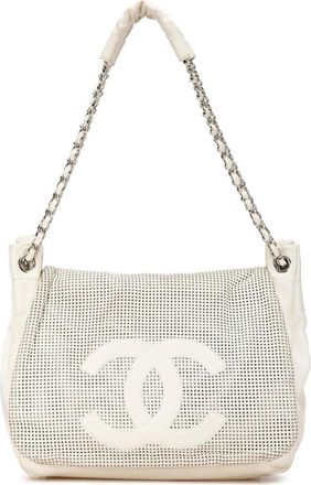 Chanel Hobo Bags - 2004-2005 Caviar Perforated Hollywood Accordion Fl - Gr. unisize - in Weiß - für Damen