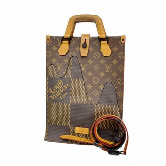 Louis Vuitton Brown Tote Bag (Pre-Owned)