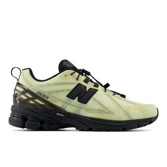 New Balance Mens 1906R in Brown/Black Synthetic, size 10.5