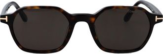 Tom Ford Geometrical Sunglasses Ft1301 52 A