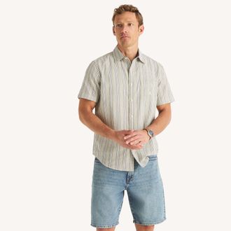 Nautica Mens Short-Sleeve Striped Seersucker Shirt