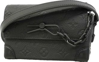 Louis Vuitton Noir Shoulder Bag (Pre-Owned)