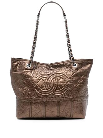 Chanel 2008-2009 Distressed Calfskin Shopping In Moscow tote bag - Brown