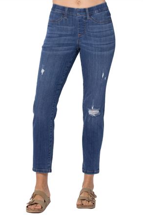 Judy Blue Mid Rise Destroyed Jegging In Blue