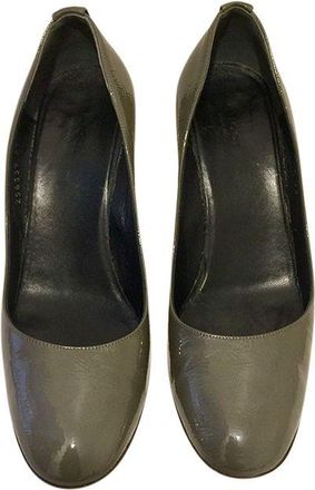 Gucci Vintage Grey Patent Wedge Heeled Pumps Size 39