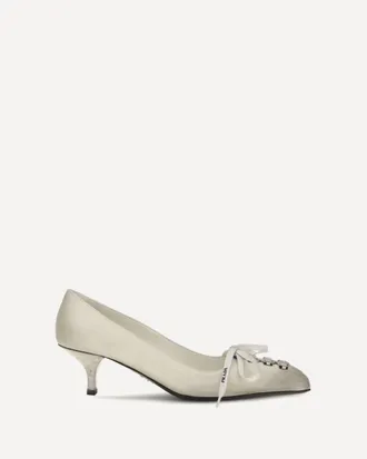 Prada D&eacute;collet&eacute; in pelle con lacci effetto anticato Woman 37.5