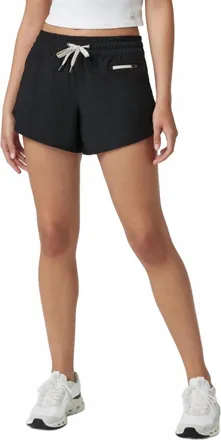Vuori Clothing Clementine 4 Short 2.0 In Black