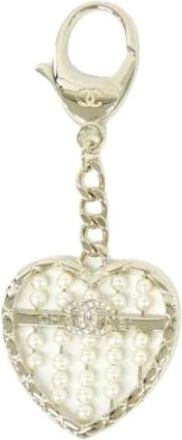 Chanel Pre-owned Accessories, female, White, Size: ONE SIZE Pre-owned Vintage Keyring