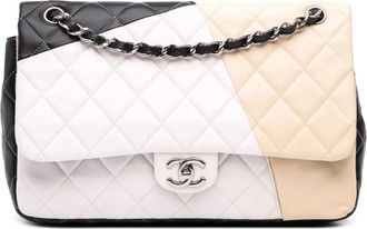 Chanel Borsa a spalla Jumbo Classic in pelle di agnello tricolore con design color-block 2012-2013 - Bianco