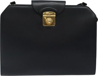 Ferragamo Black Leather Shoulder Bag (Pre-Owned)