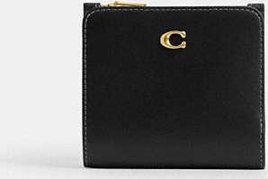 Coach Essential Slim Billfold Wallet