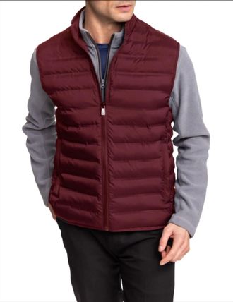 Hart Schaffner Marx Channel Quilted Vest In Burgundy