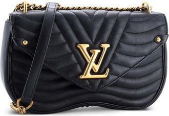 Louis Vuitton New Wave Chain Bag Quilted Leather MM crossbody bag - Zwart