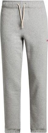 New Balance PARTES DE ABAJO - Pantalones en YOOX.COM