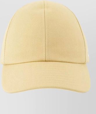 Courr&egrave;ges cap