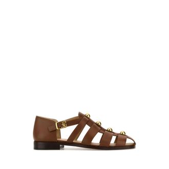 Valentino Garavani Studshield Sandal - Heren - Sandalen - Bruin - 43 EU - Leer - Schoenen