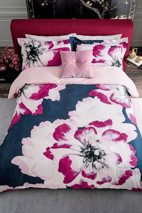 Ted Baker Inky Bloom Cotton Duvet Cover Set in Navy | Size: Super King