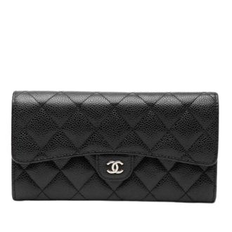 Chanel Pre-owned Wallets, female, Black, Size: ONE SIZE Pre-owned Quilted Caviar Wallet