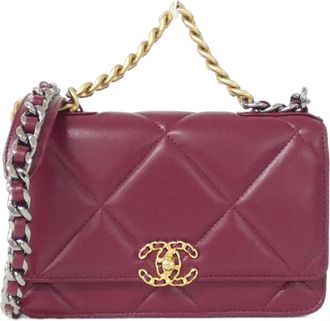 Chanel Bordeaux Leather Chain/Shoulder Wallet (Pre-Owned)