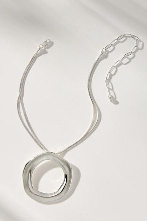 Ettika Open Circle Pendant Necklace