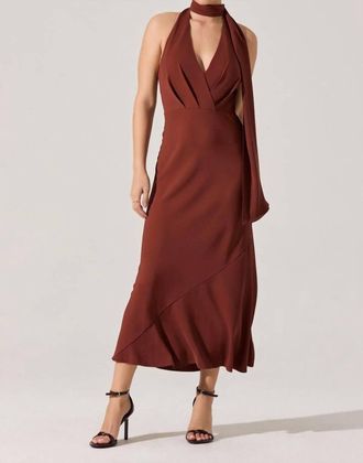 Astr Hilaire Midi Dress In Wine