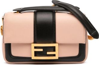 Fendi Pre-owned Shoulder Bags, female, Pink, Size: ONE SIZE Pre-owned Chain Shoulder Bag