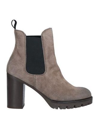 Frau SCHUHE - Stiefeletten auf YOOX.COM