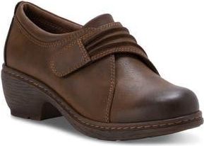 Eastland Maggie Gathered Heeled Loafer in Bomber Brown at Nordstrom Rack, Size 9.5