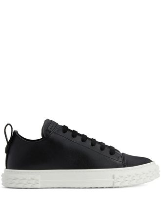 Giuseppe Zanotti Sneakers con applicazione - Nero
