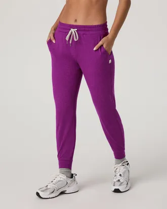 Vuori Clothing Performance Jogger Pants | Magenta Heather | XS, Size Extra Small