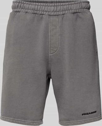 Pegador Regular Fit Sweatshorts mit Label-Stitching in Anthrazit, Größe L