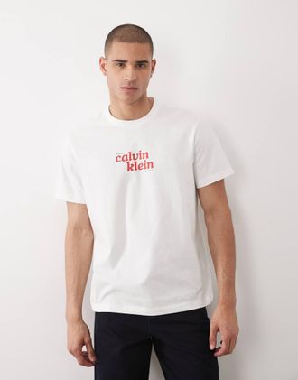 Calvin Klein Jeans T-shirt bianca con logo centrale-Bianco