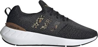 adidas Originals Adidas Swift Run 22 Womens Shoes