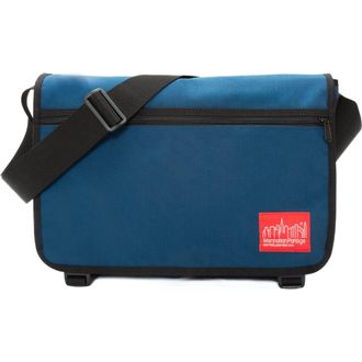 Manhattan Portage Europa Messenger Bag in Navy at Nordstrom, Size Large