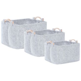 Beliani Conjunto De 3 Cestas De Fieltro Gris Claro Hecho A Mano Asas De Madera Baysai