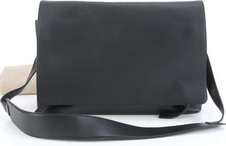 Bottega Veneta Black Leather Shoulder Bag (Pre-Owned)