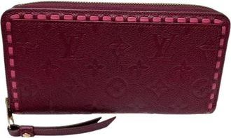 Louis Vuitton Pre-owned Clutches, female, Red, Size: ONE SIZE Pre-owned Leather Clutch