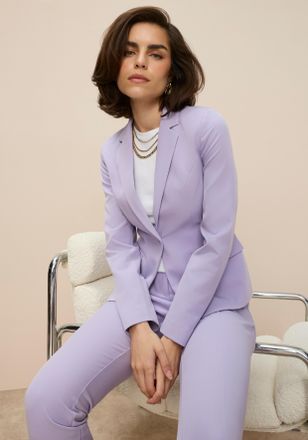 Tamaris Kurzblazer TAMARIS, Damen, Gr. 34, lila (flieder), Web, Obermaterial: 93% Polyester, 7% Elasthan. Futter: 100% Polyester, unifarben, figurbetont h&uuml;ftl